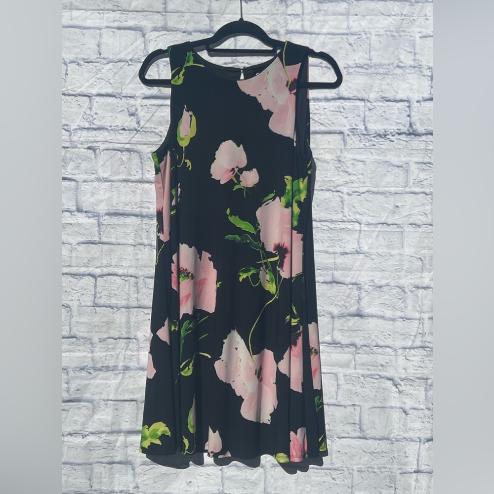 Anne Klein black and floral dress, A-line, stretchy. Sz 10.